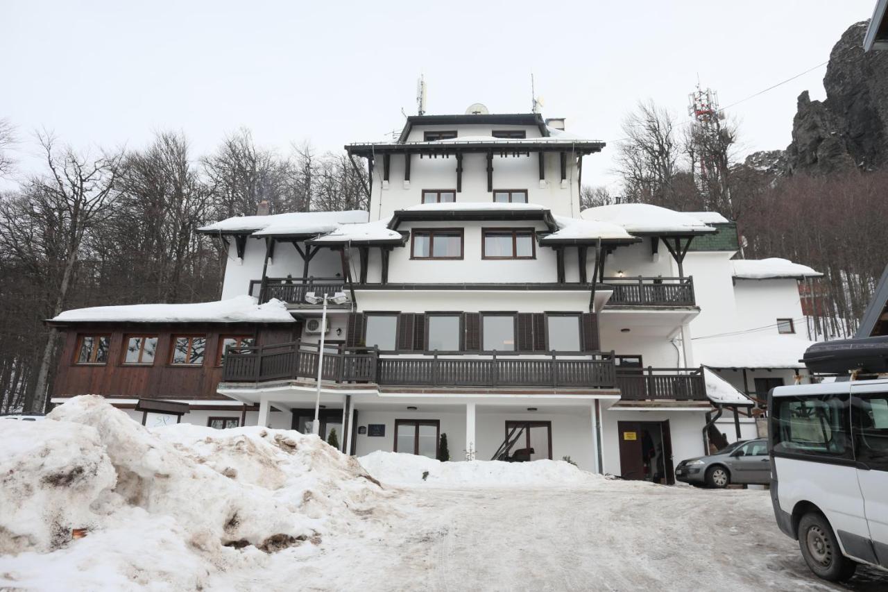 Guesthouse Babin Zub Crni Vrh Exterior foto
